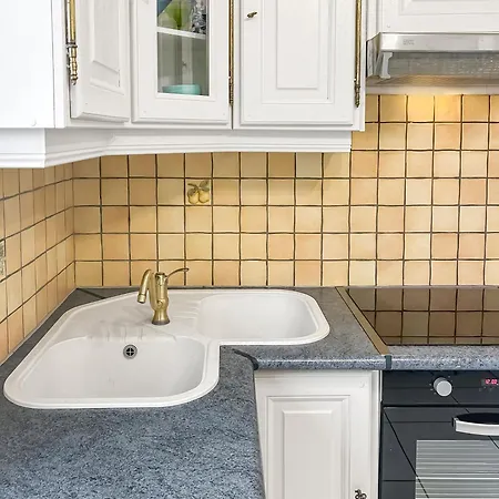 Maison Lumineuse, Jardin Et Wi-fi Gratuit Casa de Férias