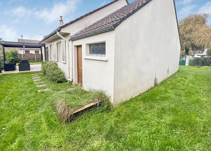 Σπίτι διακοπών Maison Lumineuse, Jardin Et Wi-fi Gratuit