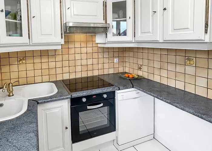 Maison Lumineuse, Jardin Et Wi-fi Gratuit Σπίτι διακοπών *